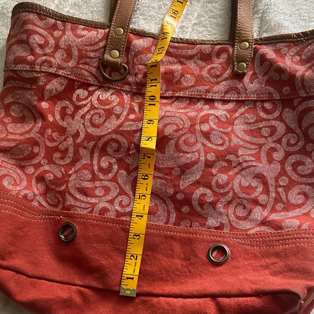 Myra Orange Tote Bag - Picture 4 of 9